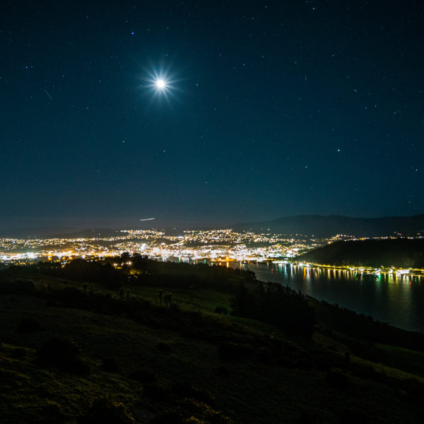 DUNEDIN-CITY-AFTER-Portobello-Brad-Phipps-Astro-photograph.jpg