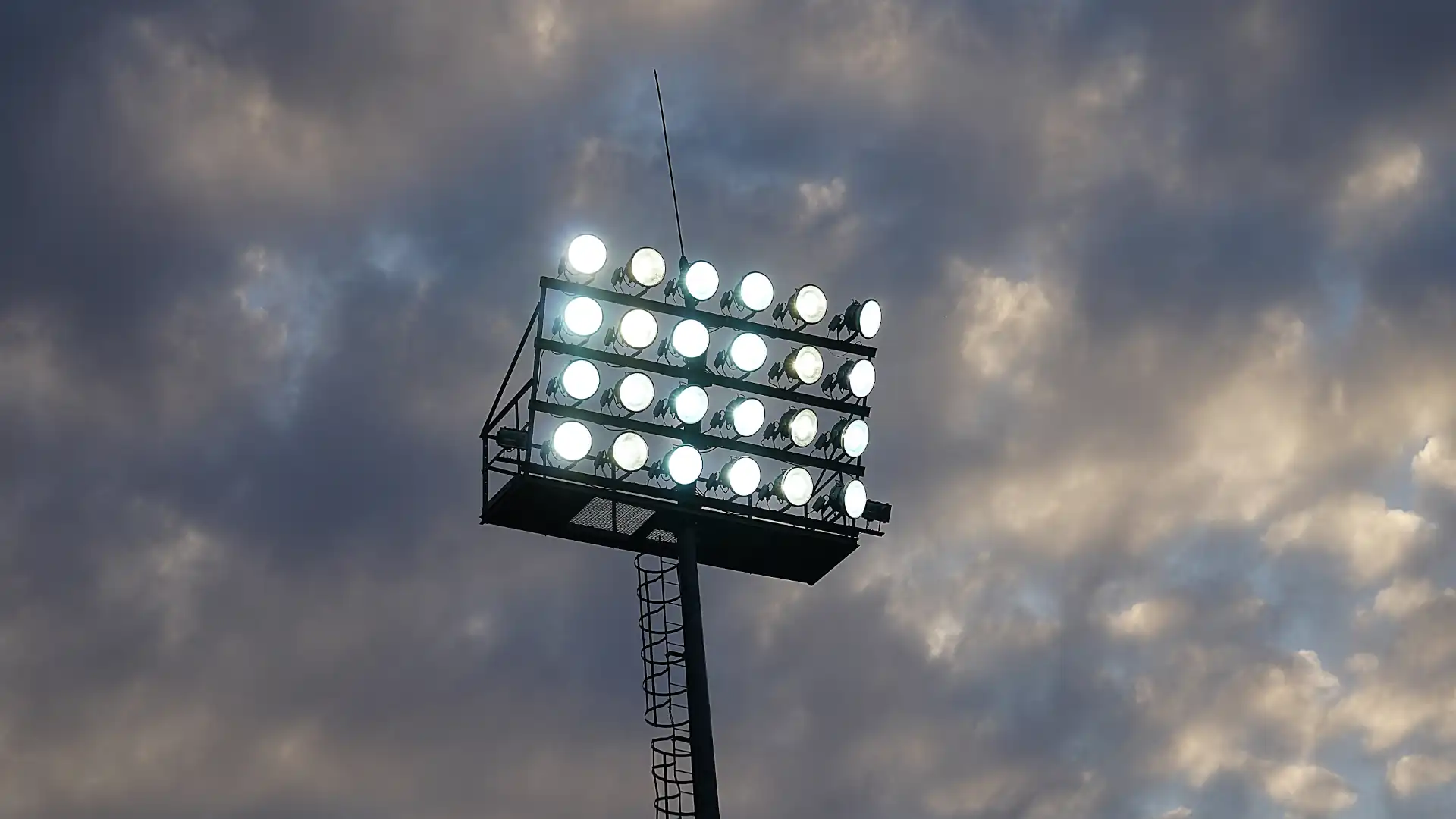 types of lighting systems