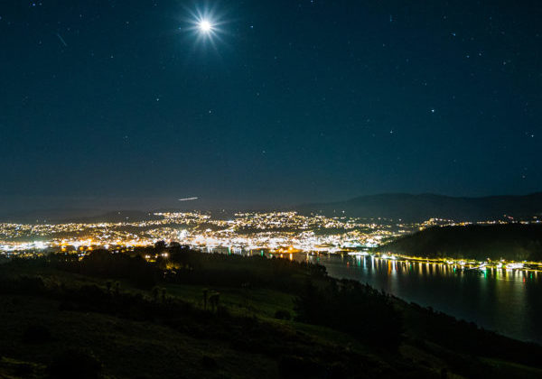 DUNEDIN-CITY-AFTER-Portobello-Brad-Phipps-Astro-photograph.jpg